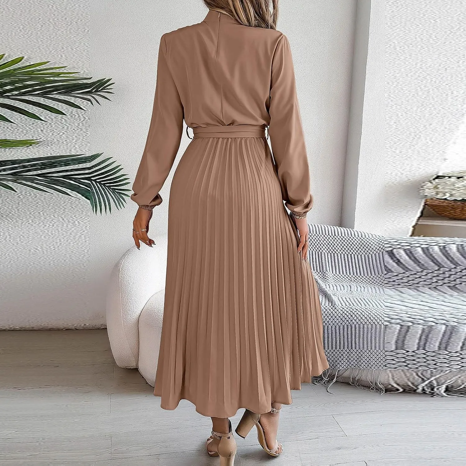 Womens Stylish Ruched Bodycon Mini Dress Pleated Tummy Control Long Sleeve Dresses Solid Tiered Flowy Party Dress