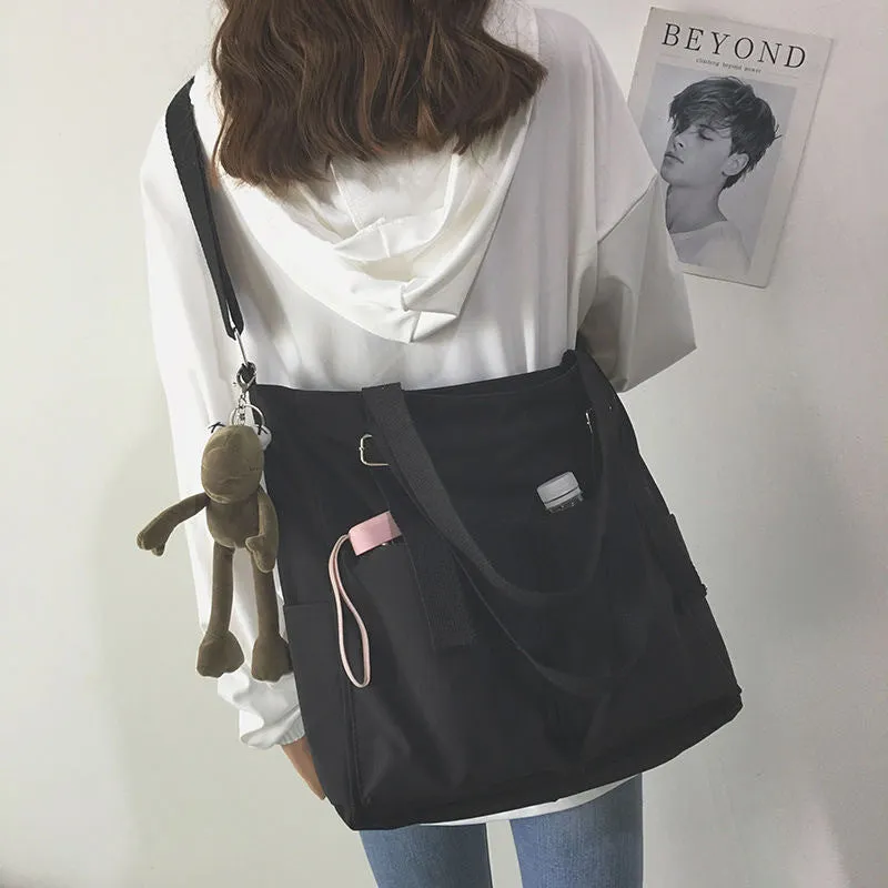 Women's Waterproof Nylon Large Capacity Lightweight Multifunctional Crossbody Bags