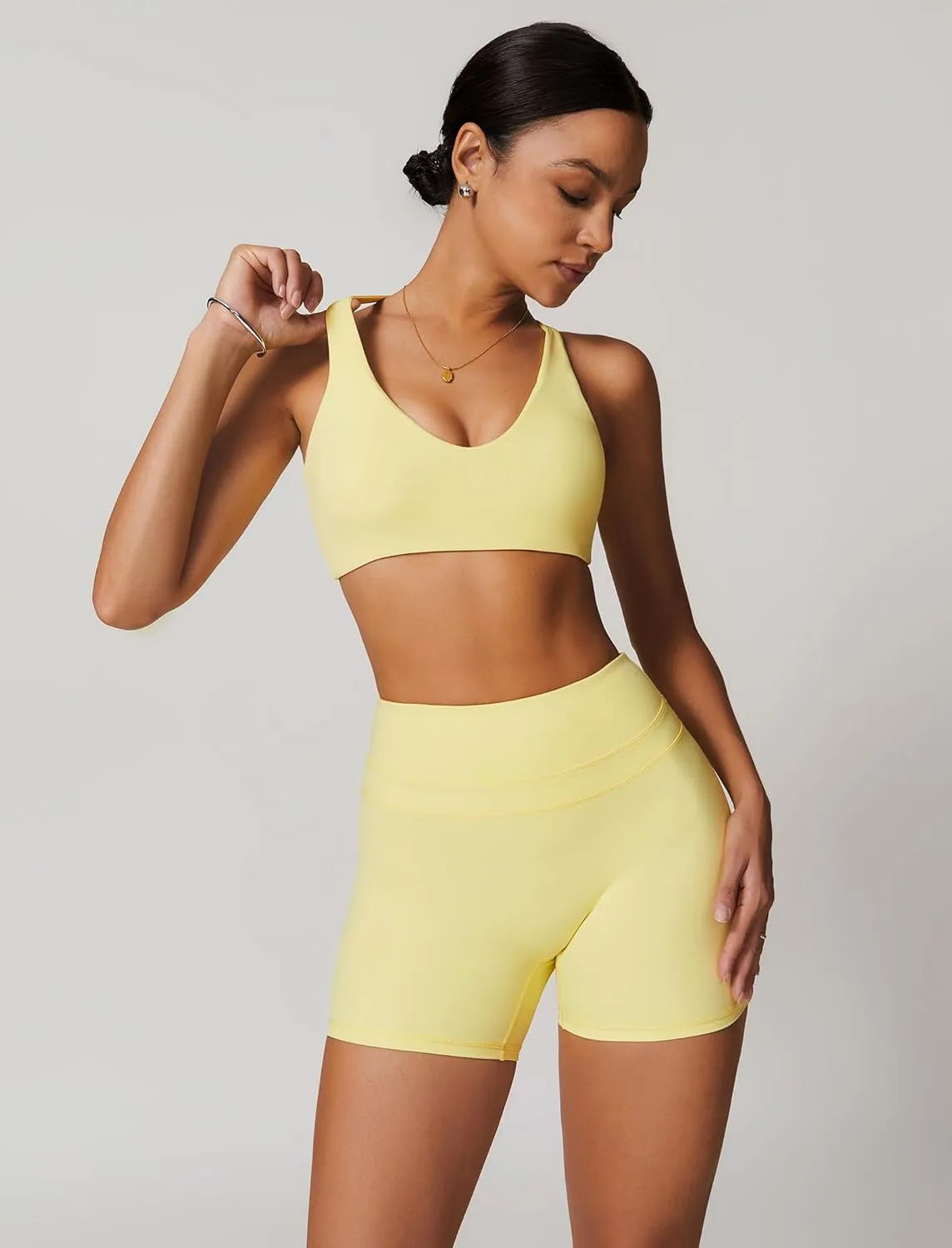 Womens Workout Sets Cross Back Sports Bras Matching High Waist Biker Shorts Yoga Jogger Outfits Work Out Clothes
