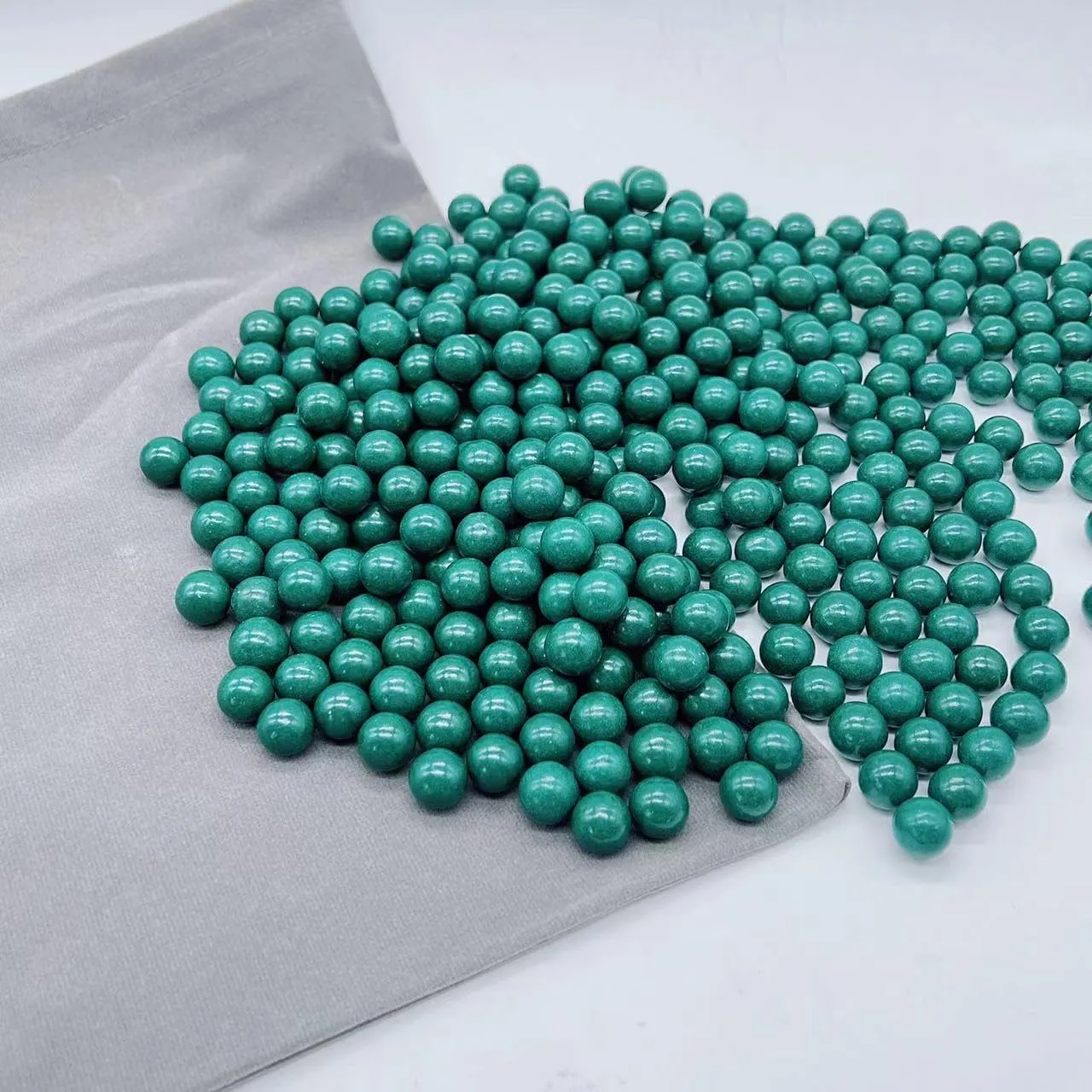 ZOYO Precision Slingshot Ammo - 1/2 Inch (12-13mm) Hard Clay Balls for Target Practice, Hunting, and Natural Biodegradable Sling Shot Ball - 1000 pcs